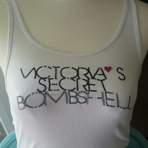 VS Bombshell tank - Picture 2 of 4