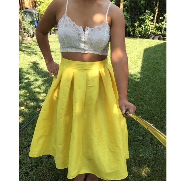 Yellow Midi-Skirt