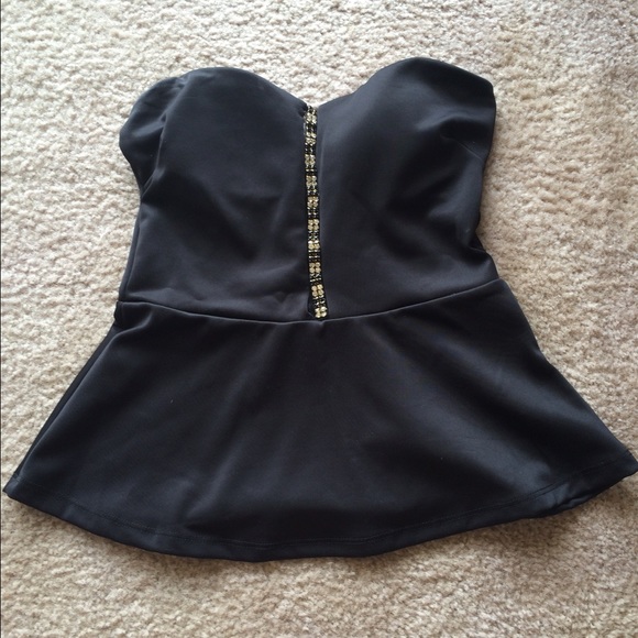 Black halter papaya top with sparkles in the front