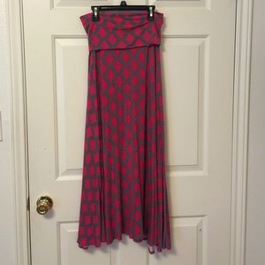 🚫🚫SOLD🚫🚫hourglass Lilly maxi skirt