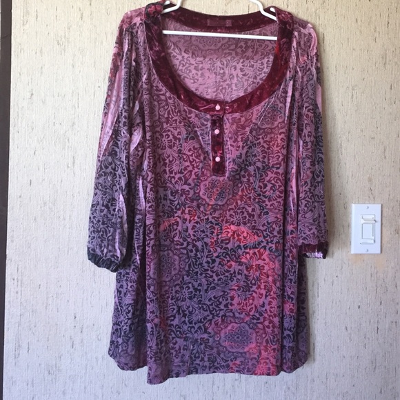 Sheer Patterned / Velvet Top