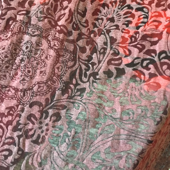 Sheer Patterned / Velvet Top - Picture 3 of 4