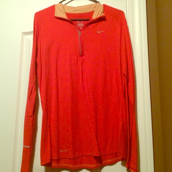 Nike Dri-Fit jacket. ONE HOUR SALE🎉🎊