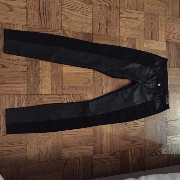Blank jeans with leather patching