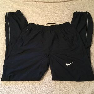 NWOT Nike wind Breaker Warmup Pants