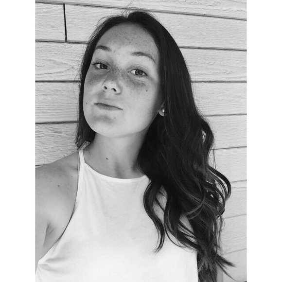 Meet your Posher, Alyssa