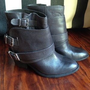Jessica Simpson Teagan Gunmetal Fashion Ankle Boot