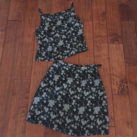 Two piece skirt and tank top