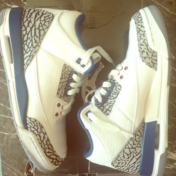 Nike Other - True Blue Nike Jordan 3's