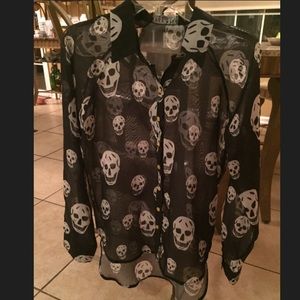 Skull shirt