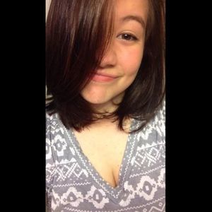 Meet your Posher, Jade