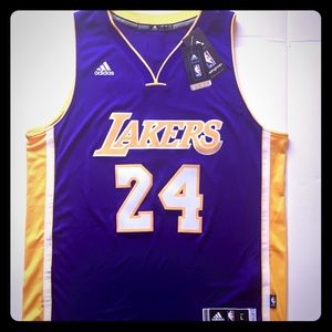 Adidas Men's LA Lakers Kobe Bryant Swingman Jersey