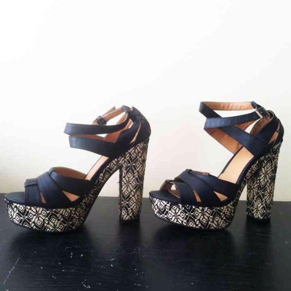 SOLD Qupid Printed Platform Sandals