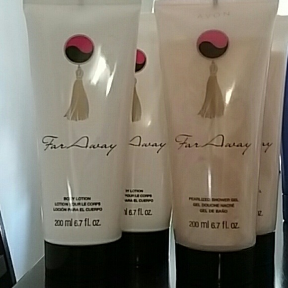 Lotion and shower gel