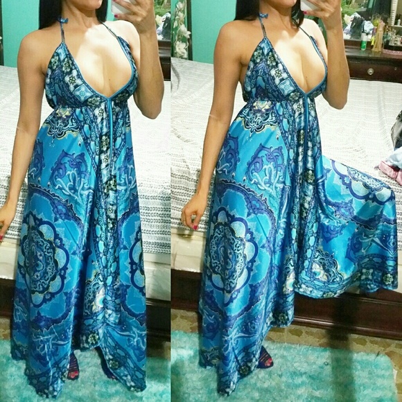 Dresses & Skirts - Spring summer Beautifull open back maxi Dress