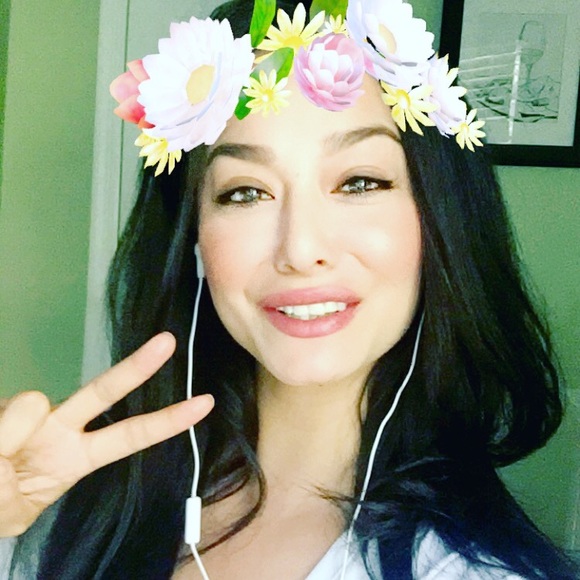 Meet your Posher, Sheila - Picture 3 of 3