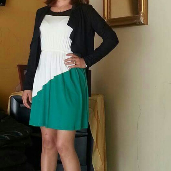 Dress - Picture 2 of 2