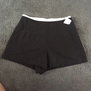 Forever 21 black and white shorts