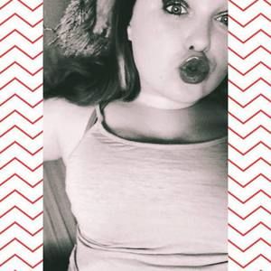 Meet your Posher, Alexis