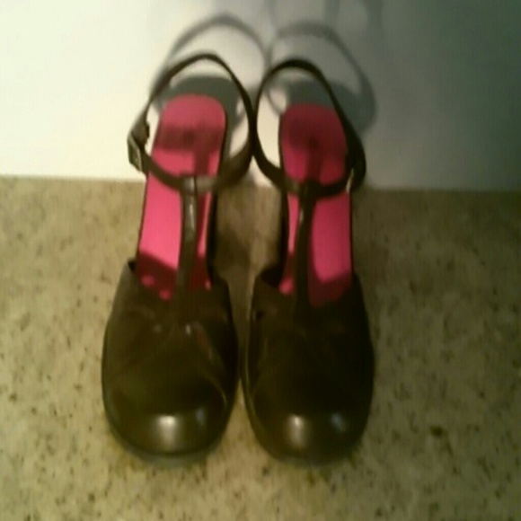 Cute closed toes heels