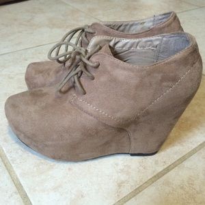 Nude Wedge Booties