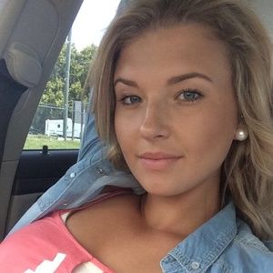 Meet your Posher, Sheila