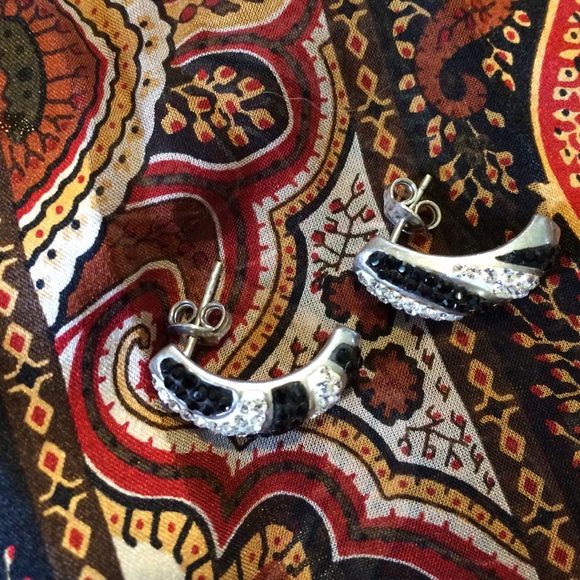 CHRISTMAS SALE AUTHENTIC DIAMOND EARRINGS - Picture 2 of 4