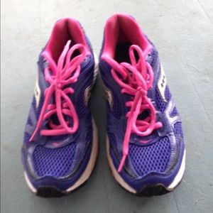 Saucony Shoes - Saucony running shoes Saucony Shoes - Saucony running shoes