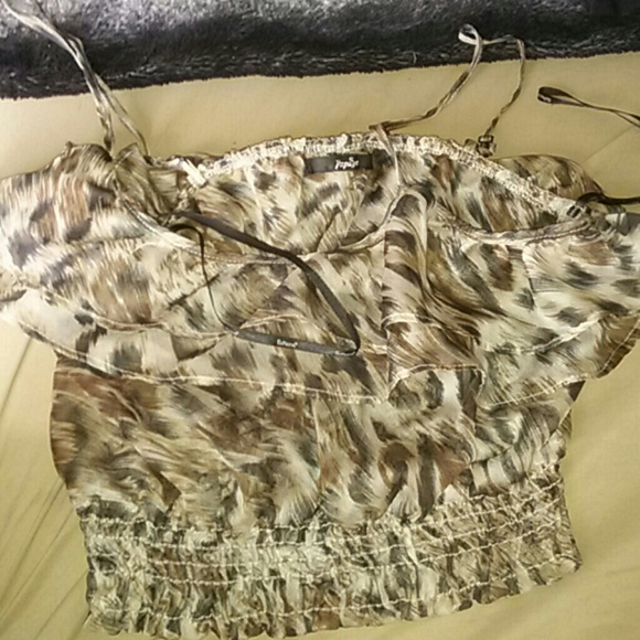 Leopard Print Half Shirt