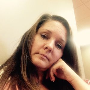 Meet your Posher, Angie