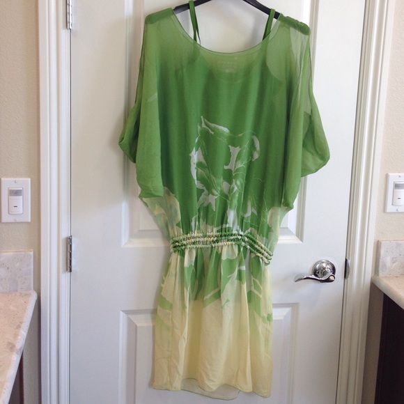 Maxstudio dress