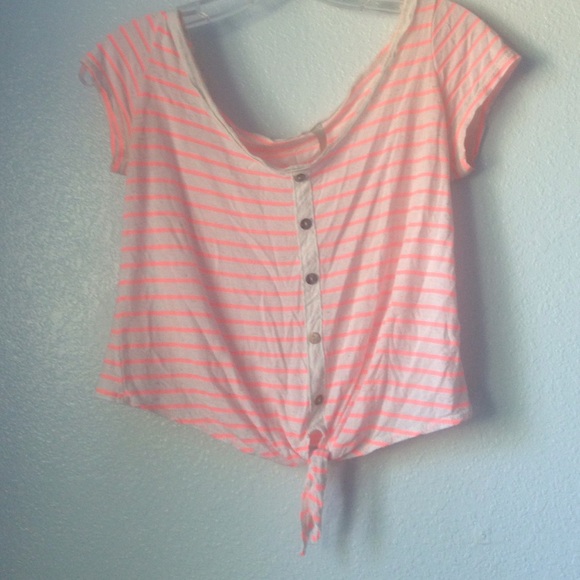 Lightweight loose tie shirt
