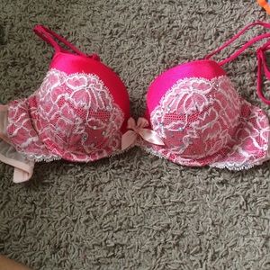 Very sexy lined Demi/Demi-buste double 34B
