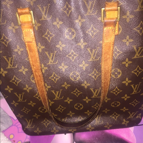 LV purse