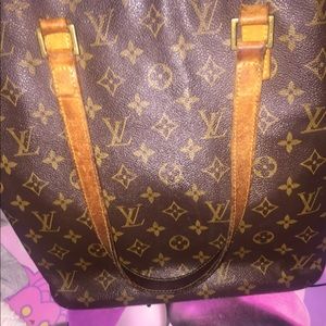 LV purse
