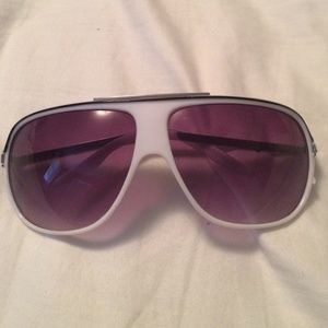 White aviator sunglasses