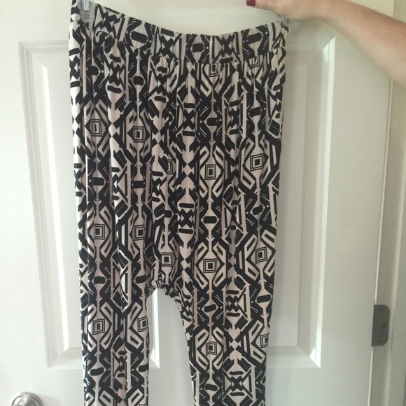 Forever 21 Pants - slouch pant