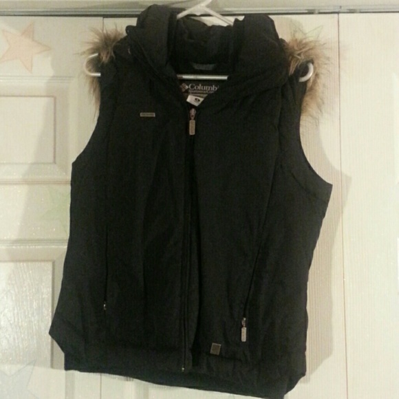 Columbia vest