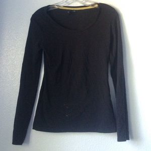 Black long sleeved shirt