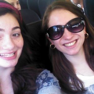 Meet your Posher, Olivia