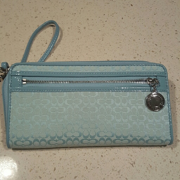 Wristlet - Picture 2 of 2