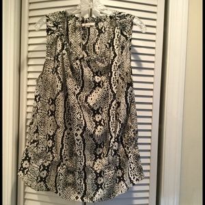 LOFT shirt Black&White (size XL)