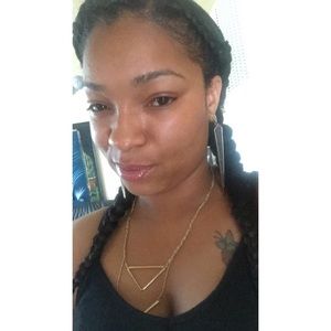 Meet your Posher, Katrina