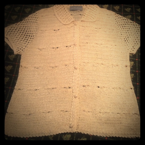 EUC Hand knit cream top