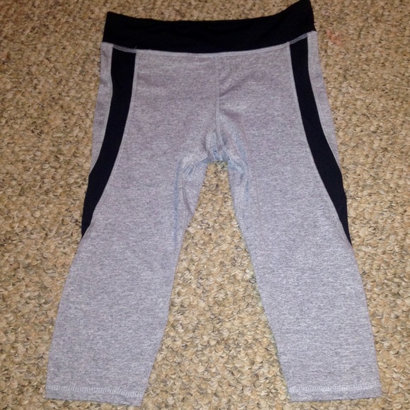 Work out Capri leggings