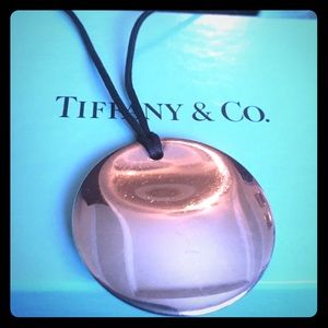 Authentic Tiffany & Co Elsa Peretti Round Pendant