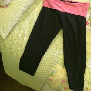 Victoria's Secret crop leggings
