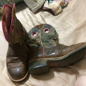 Ariat Camo boots