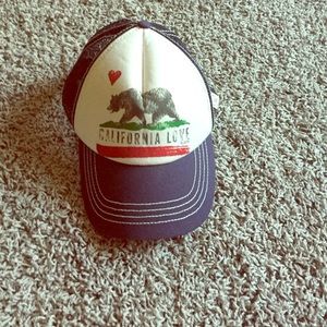 Billabong trucker hat