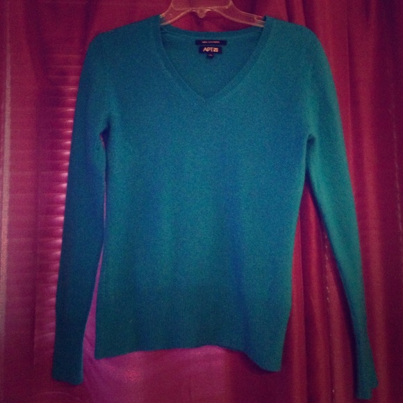 Apt 9 Cashmere Sweater